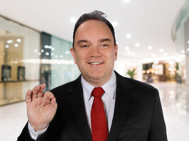 Dr Mathias Kunze welcoming clients.